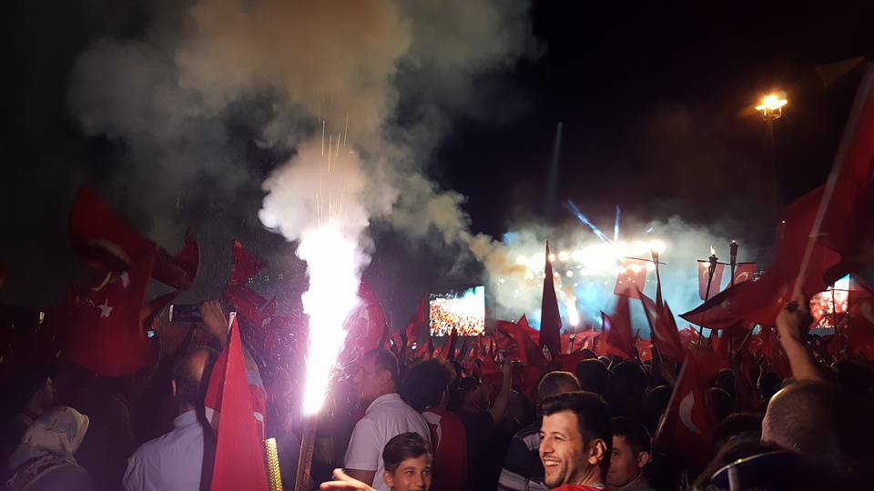 HAKİMİYET MİLLETİNDİR 3
