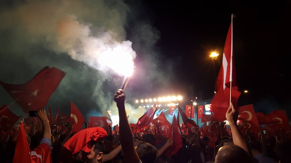 HAKİMİYET MİLLETİNDİR 4