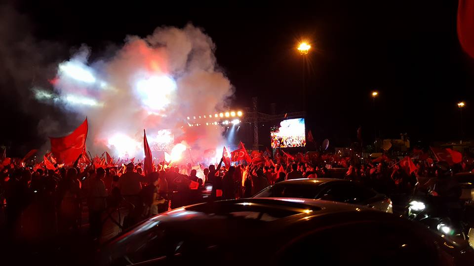 HAKİMİYET MİLLETİNDİR 12