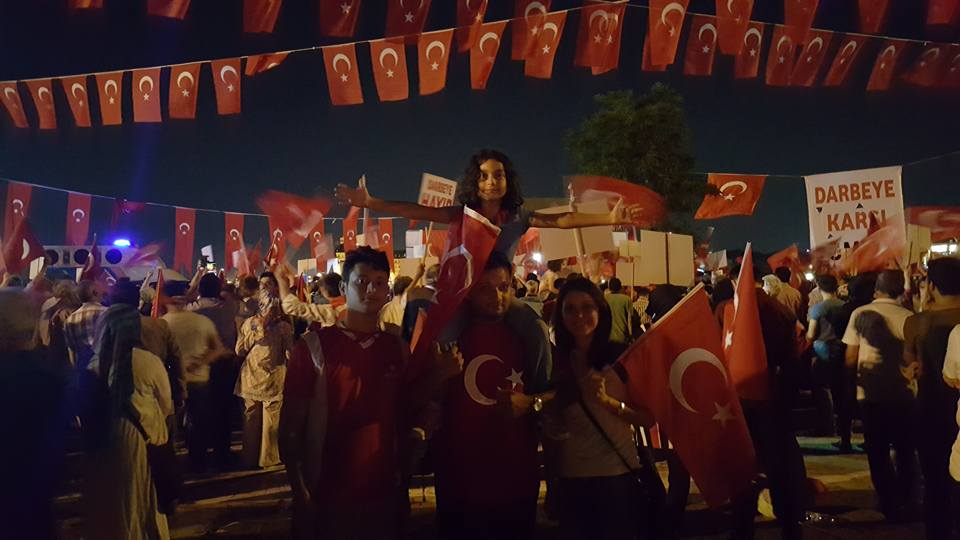 HAKİMİYET MİLLETİNDİR 13