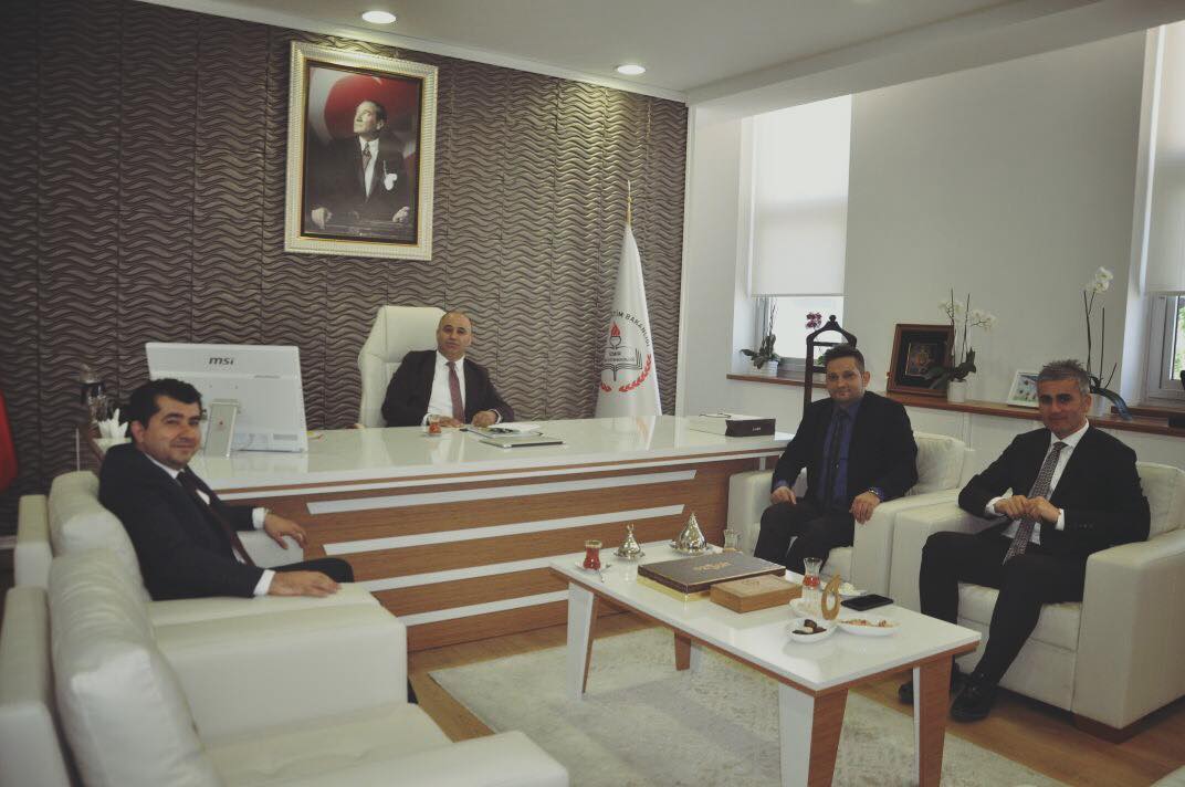 İZMİR İL MİLLİ EĞİTİM MÜDÜRÜ ÖMER YAHŞİ'YE ZİYARET