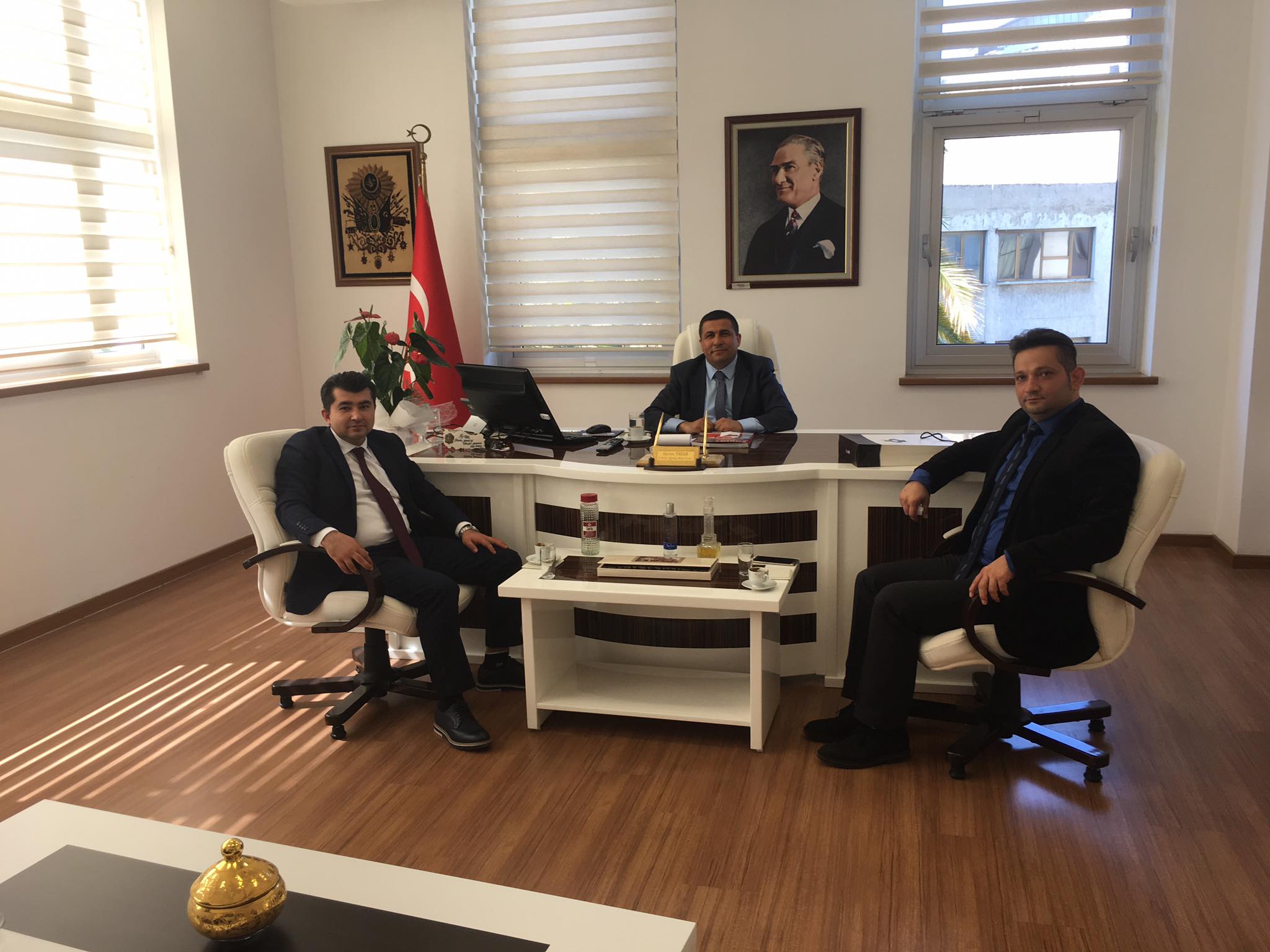 İZMİR İL MİLLİ EĞİTİM MÜDÜRÜ ÖMER YAHŞİ'YE ZİYARET