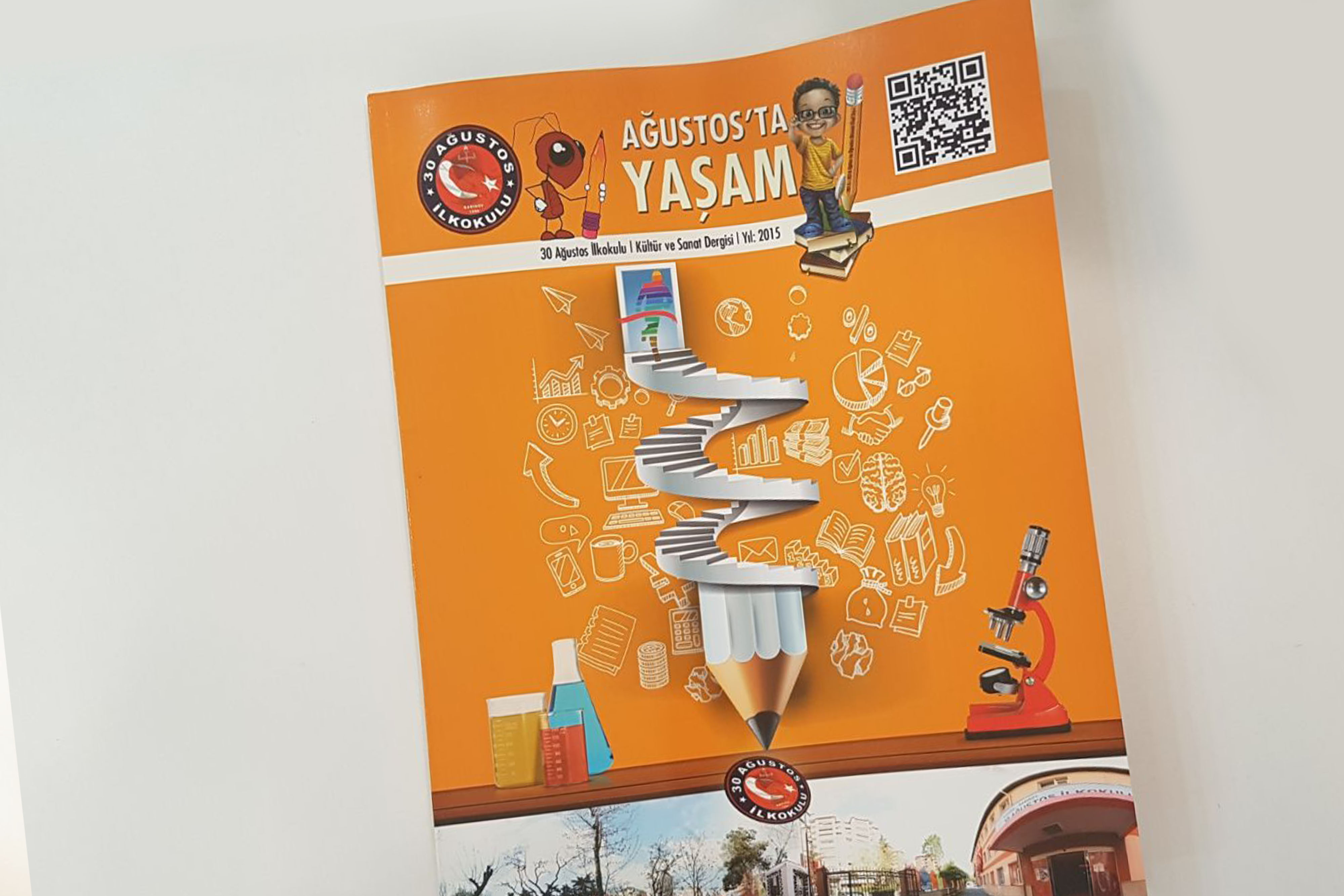 AĞUSTOS'TA YAŞAM DERGİSİ - 1.SAYISI 